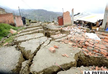 Personas se aprovechan de la tragedia del deslizamiento en La Paz, para beneficiarse de ayuda
