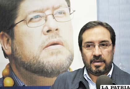 Jaime Navarro diputado del UN sostiene que amenazas contra Samuel Doria Medina lo toman con prudencia