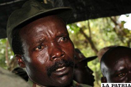 Foto de archivo del líder del Ejército de Resistencia del Señor, Joseph Kony