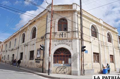 Ex Unidad Educativa “Idelfonso Murguía”, edificio destinado para el funcionamiento del Museo Histórico