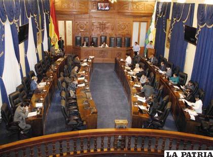 Cámara de Senadores culminó con la elaboración y consenso del proyecto de ley Orgánica del Ministerio Público 