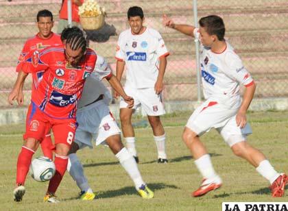 Guabirá intentará salir del mal momento a costa del entonado La Paz FC