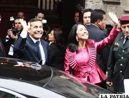 Nadine Heredia, esposa del presidente peruano, Ollanta Humala realiza trabajo social junto al mandatario