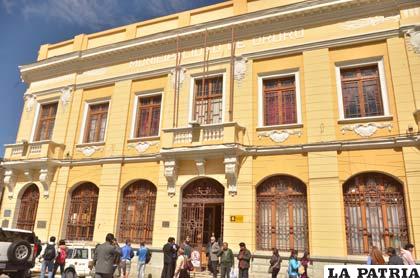 Los estados financieros del Gobierno Autónomo Municipal de Oruro, serán abordados hoy en el Concejo Municipal