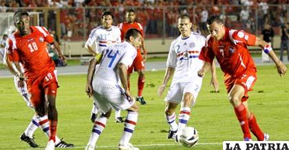 Difícil victoria de Paraguay ante Panamá