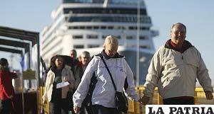 Una reciente norma prohíbe la entrada a puertos en el sur de Argentina de barcos con bandera británica o afín