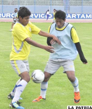 Jugadores de Oruro Royal