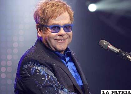 Elton John se robó el corazón del “monstruo”