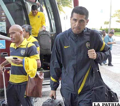 Riquelme será parte del equipo titular en Boca Juniors