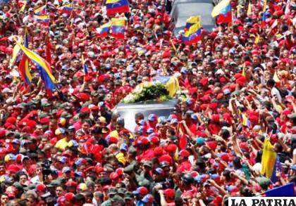 Los venezolanos despiden a su presidente, Hugo Chávez