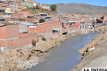 Con el proyecto “Remediar Ganando” se limpiará el río Huanuni 