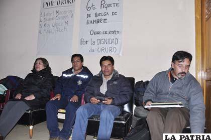 Los cuatro asambleístas de oposición en huelga de hambre