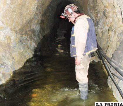 Aguas ácidas de la mina San José generan una gran contaminación ambiental