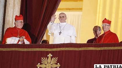 El Papa Francisco el día que fue elegido como el máximo Pontífice de la Iglesia Católica