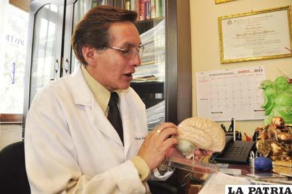 El neurólogo David Rodríguez explica que daños en diferentes partes del cerebro pueden provocar trastornos que dificulten el aprendizaje