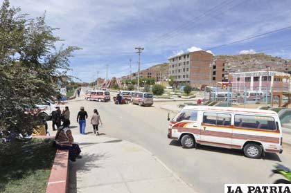 Choferes se suman a la defensa de la historia de Oruro