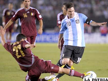 Messi fue una de las figuras del partido entre Argentina y 
Venezuela