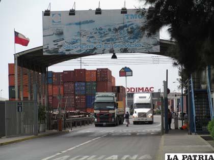 El ingreso a la Empresa Portuaria de Antofagasta (EPA)