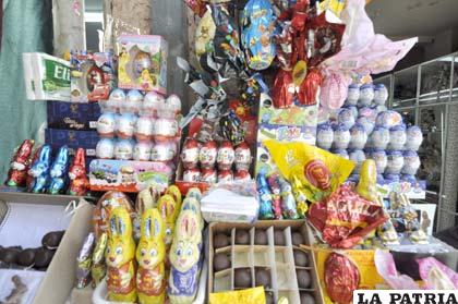 Venta de chocolates se impone en días de Semana Santa