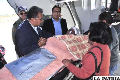 El gobernador Santos Tito apoyó el traslado de Pedro Montes para que reciba atención médica en La Paz