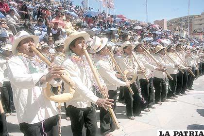 La música y las costumbres andinas son muy atractivas a los extranjeros
