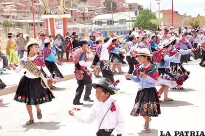 Jóvenes y niños fueron motivados por la cultura ancestral