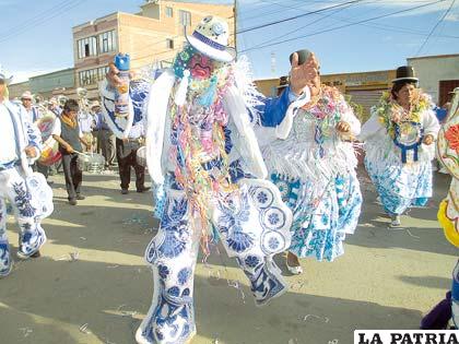 Los chutas aparecieron en la fiesta de Tentaciones