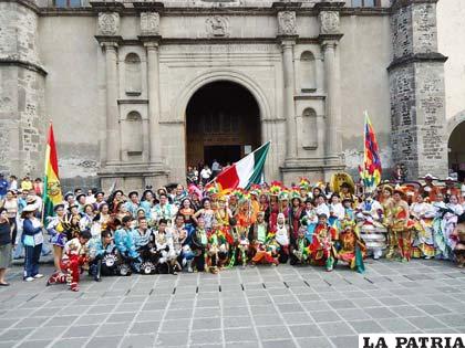 La comunidad boliviana que puso de manifiesto las danzas que hacen al Carnaval de Oruro