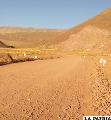 Pobladores piden agilizar obras en el tramo asfaltado Chuquichambi-Huayllamarca