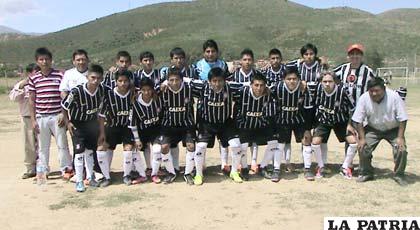 Integrantes del equipo de Saucarí
