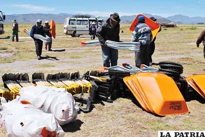 Entregan material para construcción de atajados para mitigar la contaminación