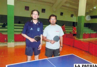 Rubén y Álvaro Jaén, tenismesistas orureños