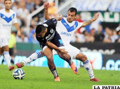 Vélez no tuvo problemas para golear a Gimnasia y Esgrima 