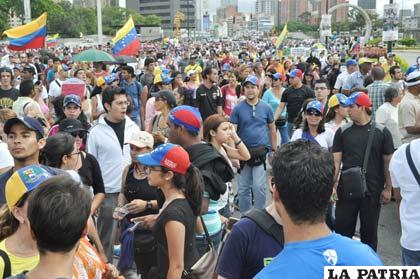 Venezolanos de la oposición salieron en marcha