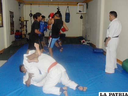 Durante el último entrenamiento de los deportistas