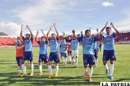 Blooming festejó un gran triunfo en Sucre