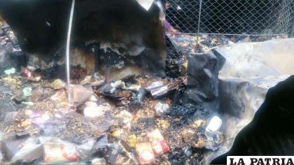 El fuego consumió todo lo que había a su paso