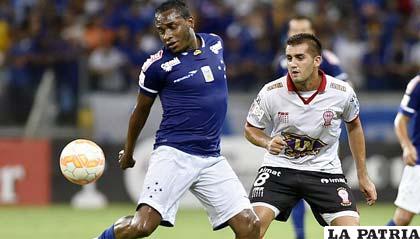 Cruzeiro empató 0-0 ante Huracán por la Copa Libertadores