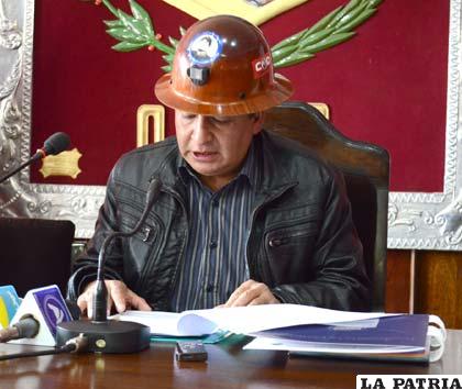 El presidente de la Asamblea Legislativa de Oruro, Reynaldo Llanque