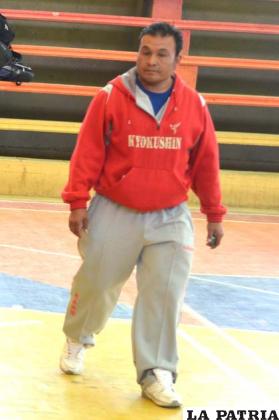 Marcelo Taborga, entrenador orureño