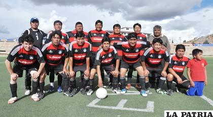 La representación de Pagador, marcha a paso firme en el torneo