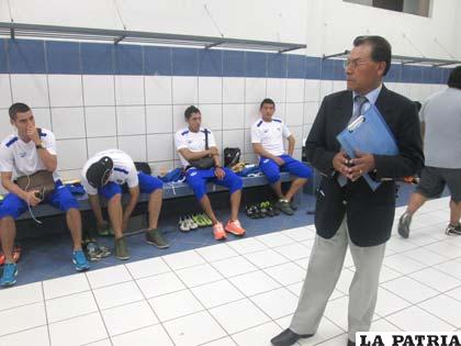 Cárdenas deberá armar el equipo con lo mejor que tiene