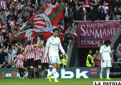 Festejan los del Athletic, Cristiano y Pepe molestos