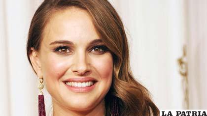 Natalie Portman busca apoyo para los niños