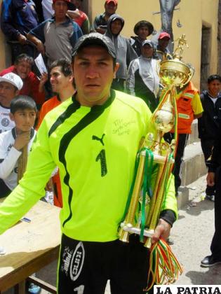 Soliz capitán de la Primera Sección