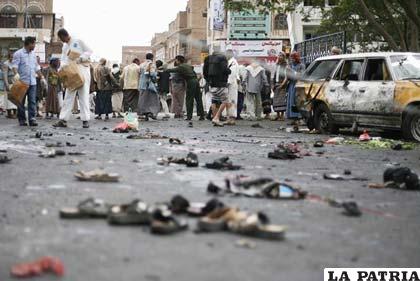 Atentados suicidas en Yemen matan a centenares de personas