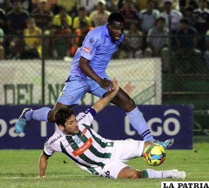 Carlos Tenorio, jugador del cuadro de Bolívar