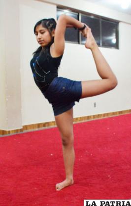 La gimnasta Katherin Arias