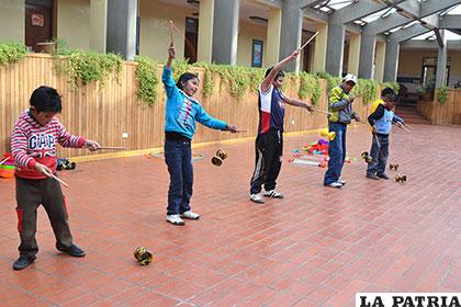 Niños de Aldeas SOS se divierten con actividades recreativas