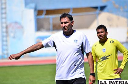 Ferrufino armó su equipo con lo mejor que tiene